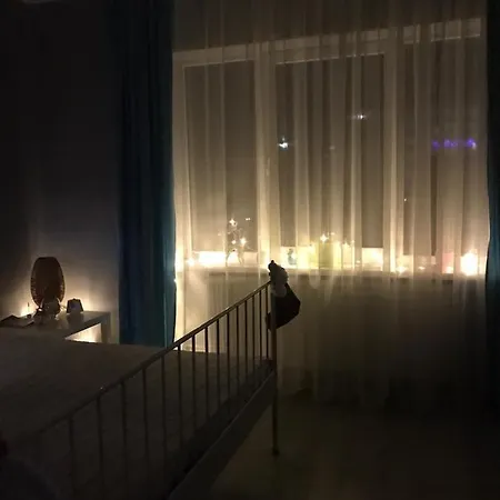 Khomenko *